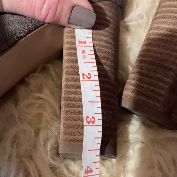 CARLOS suede heeled shoes - Picture 14 of 14